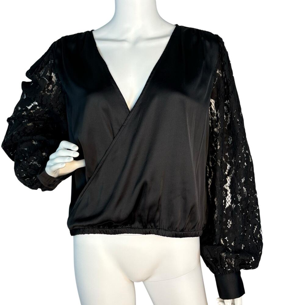 NWT Express Top Blouse Faux Wrap Surplice V Satin Lace Sleeve Black Size L
